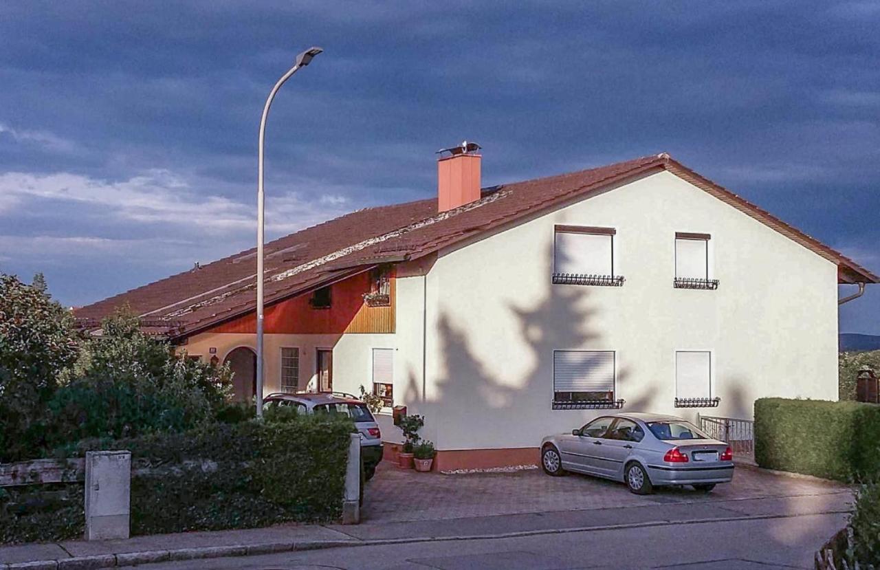 Ruhstorf an der Rott Ferienwohnungen Am Hasenweg מראה חיצוני תמונה